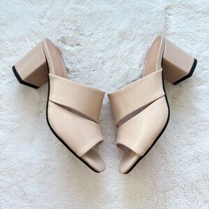 NEW Women leather heel sandals size 36 EU